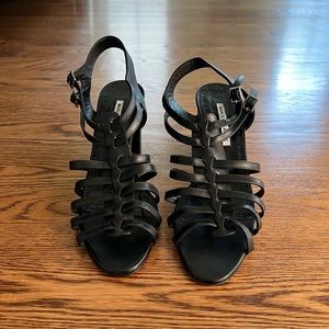 Vintage Manolo Blahnik heels, size 9.5, black